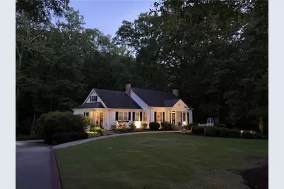 691 Dixon Drive, Gainesville, GA 30501 - Photo 3