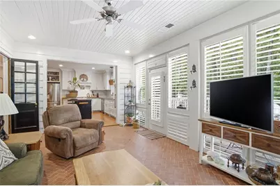 691 Dixon Drive, Gainesville, GA 30501 - Photo 15