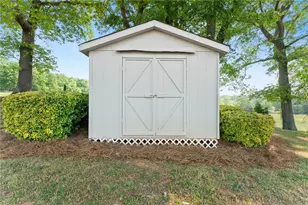 4249 Melinda Ln, Gainesville, GA 30507 - Photo 27