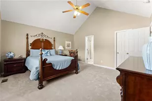 4249 Melinda Ln, Gainesville, GA 30507 - Photo 15