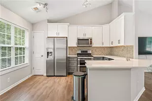 280 Wentworth Dr, Canton, GA 30114 - Photo 3