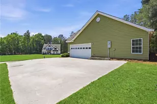 8 Landcaster Pl, Oxford, GA 30054 - Photo 5