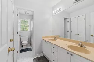 6915 Glen Cove Ln, Stone Mountain, GA 30087 - Photo 11