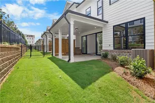 4318 Burton Bnd Wy, Buford, GA 30518 - Photo 37