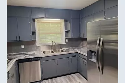 4609 Hopewell Road, Atlanta, GA 30337 - Photo 9