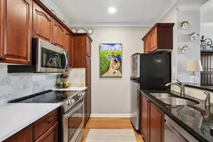2512 River Green Dr, Atlanta, GA 30327 - Photo 9