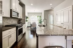 3793 Oxford Cir, Atlanta, GA 30340 - Photo 3