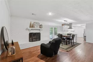 405 W Barbara Ln, Carrollton, GA 30117 - Photo 5