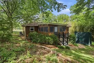 1004 W Lewis St, Rossville, GA 30741 - Photo 7