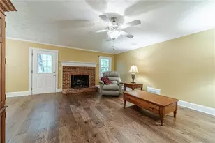 1600 Oleander Ln SW, Lilburn, GA 30047 - Photo 5