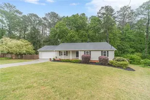 1600 Oleander Ln SW, Lilburn, GA 30047 - Photo 37