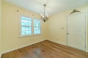 1600 Oleander Ln SW, Lilburn, GA 30047 - Photo 15