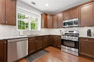 2350 Northwood Dr, Alpharetta, GA 30004 - Photo 7