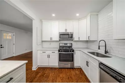 1774 Laurelwood Drive SW, Atlanta, GA 30311 - Photo 11