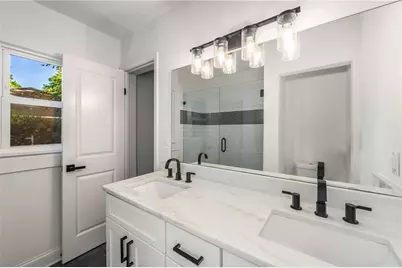1774 Laurelwood Drive SW, Atlanta, GA 30311 - Photo 23