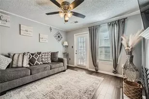 3655 Habersham Rd NE, Atlanta, GA 30305 - Photo 5