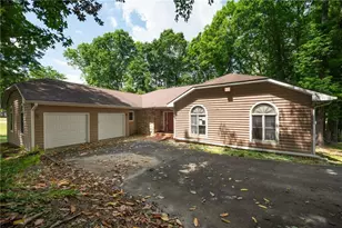 3245 W Anderson Dr, Lithia Springs, GA 30122 - Photo 3