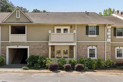 6900 Roswell Road #Q6, Atlanta, GA 30328 - Photo 1