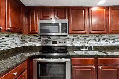 6900 Roswell Road #Q6, Atlanta, GA 30328 - Photo 17