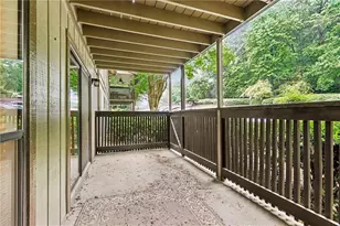 1202 Cumberland Ct SE, Smyrna, GA 30080 - Photo 15