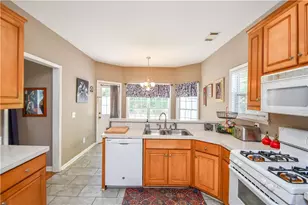 165 Kennesaw St, Buford, GA 30518 - Photo 23