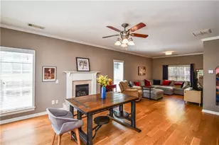 165 Kennesaw St, Buford, GA 30518 - Photo 11