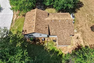 1208 Gate Post Ln, Lawrenceville, GA 30044 - Photo 29