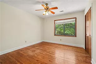 1208 Gate Post Ln, Lawrenceville, GA 30044 - Photo 15
