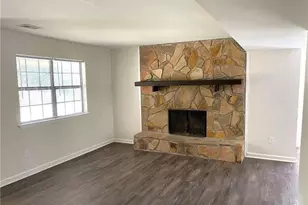 2878 Old S Dr, Jonesboro, GA 30236 - Photo 11