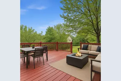 1592 Rogers Crossing Drive, Lithonia, GA 30058 - Photo 3