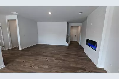 840 Point Place Drive, Loganville, GA 30052 - Photo 11