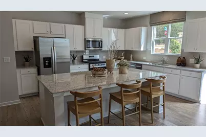 840 Point Place Drive, Loganville, GA 30052 - Photo 35