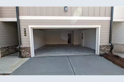 840 Point Place Drive, Loganville, GA 30052 - Photo 13