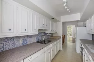 49 Willow Glen, Sandy Springs, GA 30342 - Photo 9