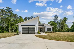 197 Laura Lake Road, Marietta, GA 30066 - Photo 3