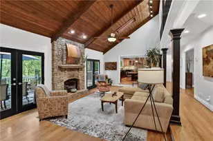 345 Clear Creek Ct, Roswell, GA 30076 - Photo 5