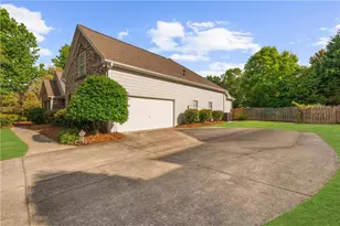 3467 Seneca Farm Dr, Buford, GA 30519 - Photo 3