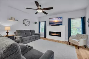 397 Normandy Trail, Lavonia, GA 30553 - Photo 11