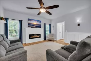 397 Normandy Trail, Lavonia, GA 30553 - Photo 9