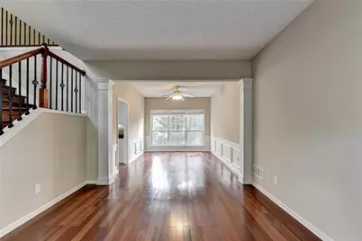 3547 Chasefield Way NE, Marietta, GA 30066 - Photo 5