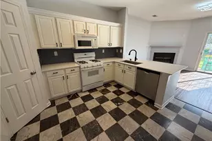 3381 Hidden Cove Circle, Peachtree Corners, GA 30092 - Photo 3