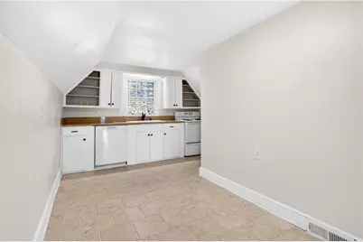 613 Pelham Road NE, Atlanta, GA 30324 - Photo 3