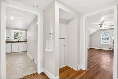 613 Pelham Road NE, Atlanta, GA 30324 - Photo 9