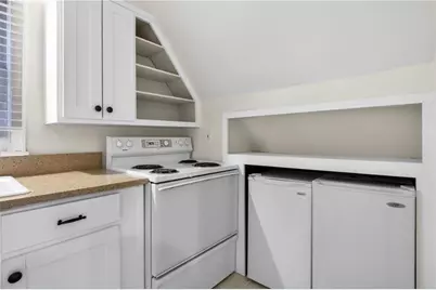 613 Pelham Road NE, Atlanta, GA 30324 - Photo 5
