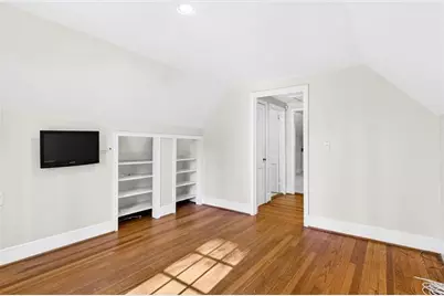613 Pelham Road NE, Atlanta, GA 30324 - Photo 15