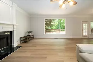 7450 Glenmaura Way, Suwanee, GA 30024 - Photo 21