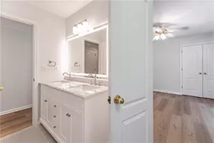 7450 Glenmaura Way, Suwanee, GA 30024 - Photo 55