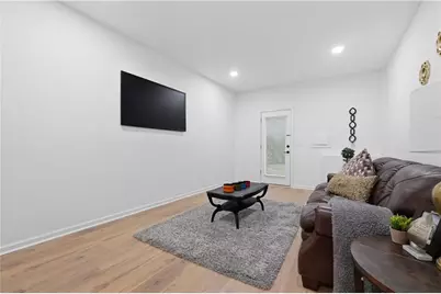 682 Montglade Court, Suwanee, GA 30024 - Photo 35