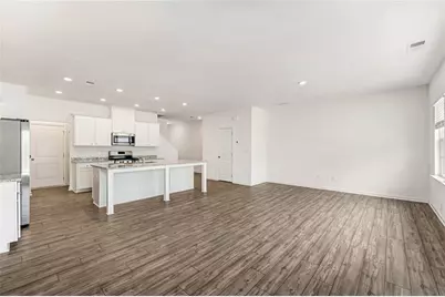649 Isom Walk, Suwanee, GA 30024 - Photo 15