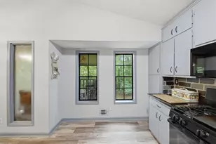3055 Malvern Dr, Snellville, GA 30039 - Photo 11